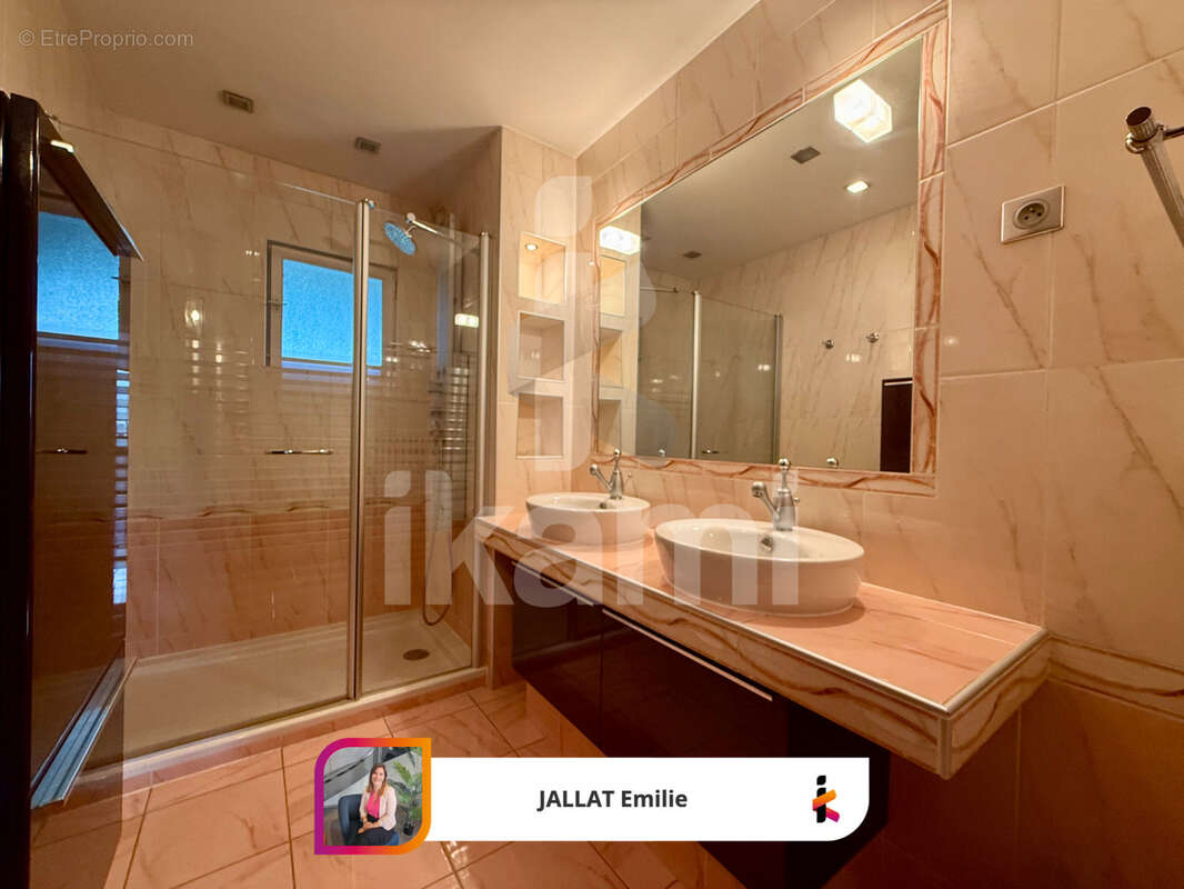 Appartement à ECHIROLLES