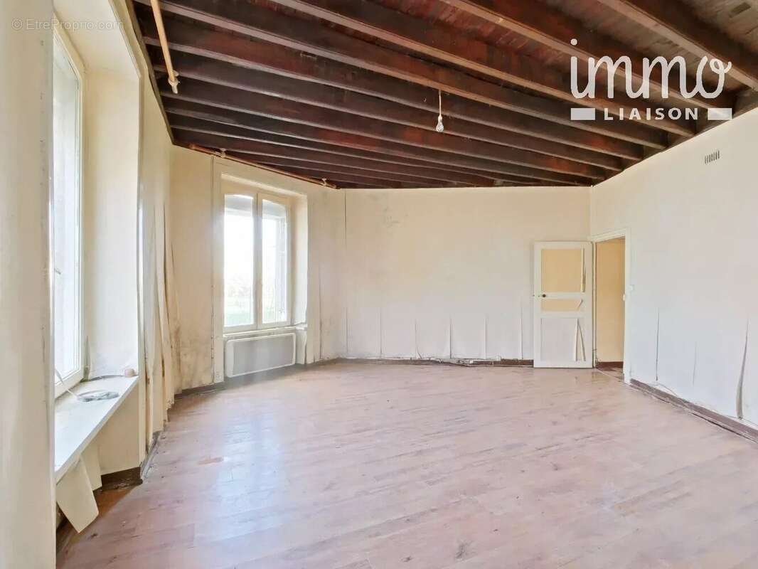 Maison à SAINT-VINCENT-SUR-OUST