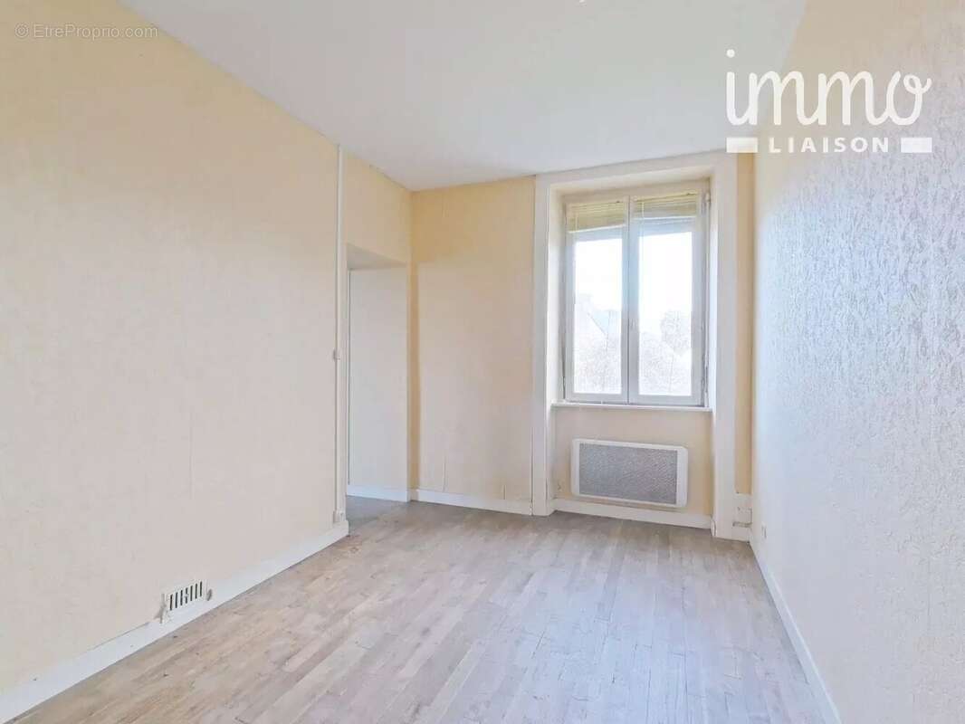 Maison à SAINT-VINCENT-SUR-OUST