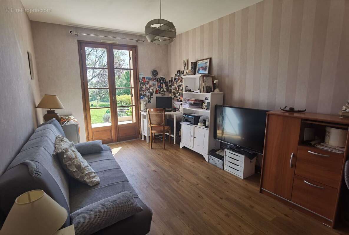 Bureau - Maison à EXCIDEUIL