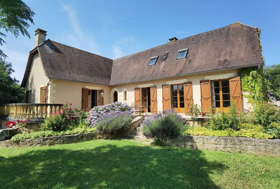 Maison - Maison à EXCIDEUIL