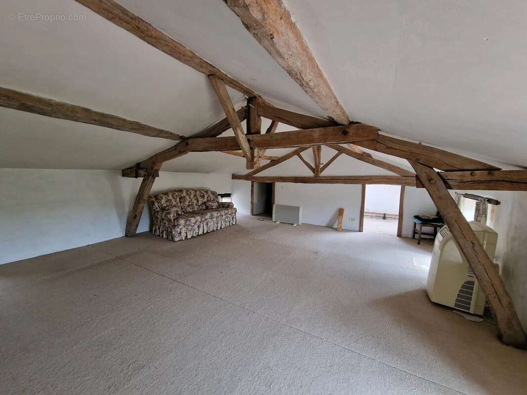 Appartement à MONPAZIER