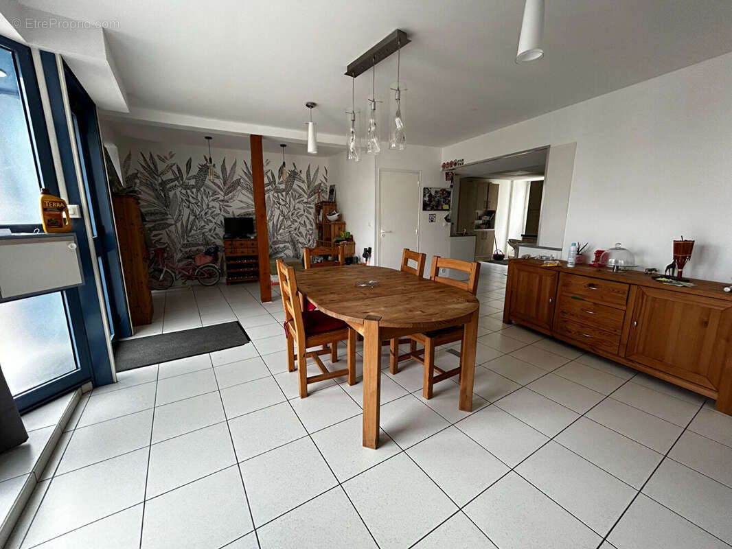 Maison à LOUVIGNE-DE-BAIS