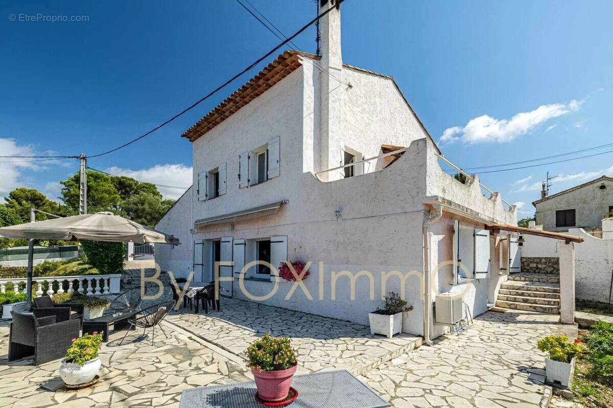 Maison à CAGNES-SUR-MER