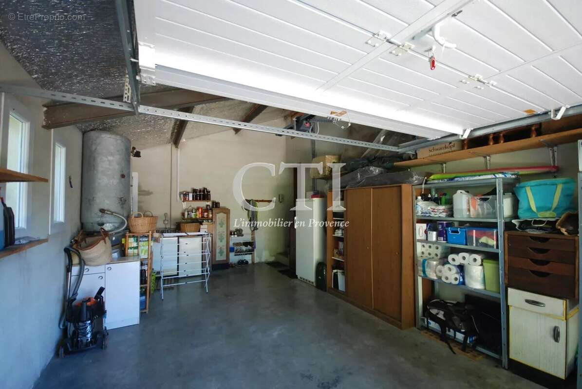 Maison à JONQUIERES