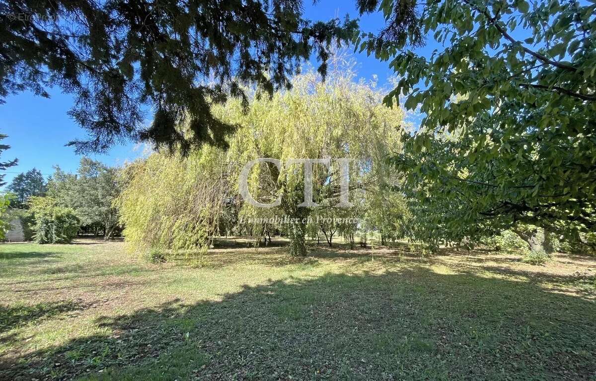 Maison à JONQUIERES