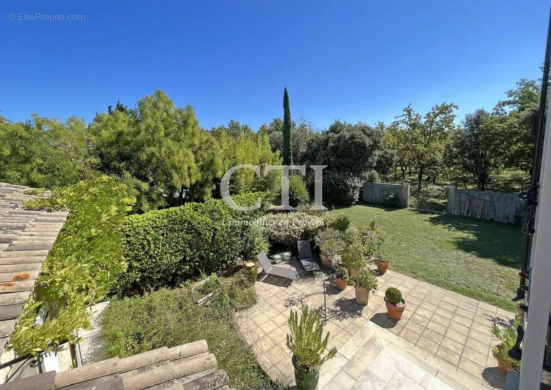 Maison à JONQUIERES