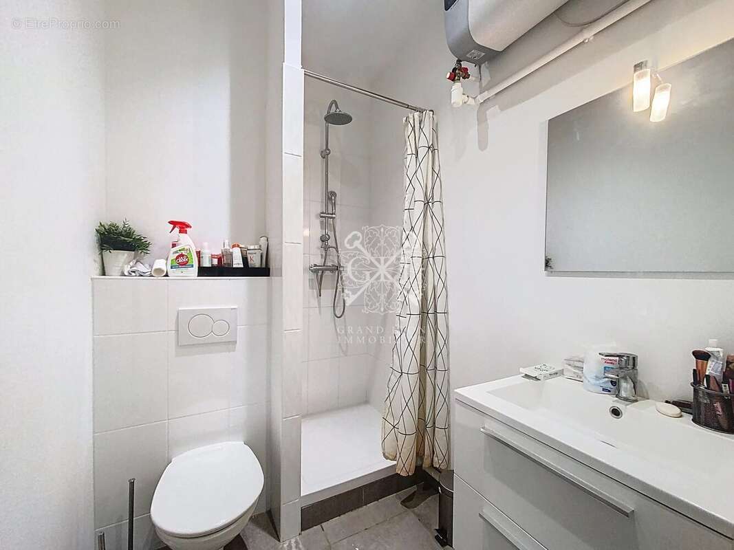 Appartement à LYON-8E