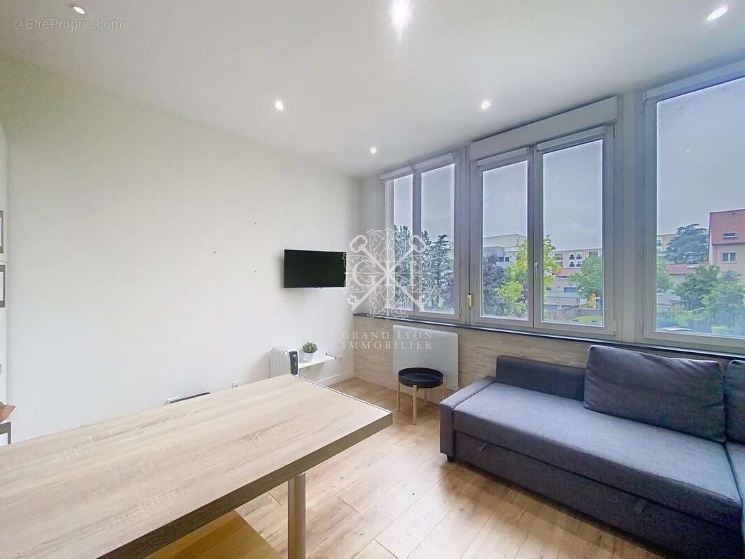 Appartement à LYON-8E
