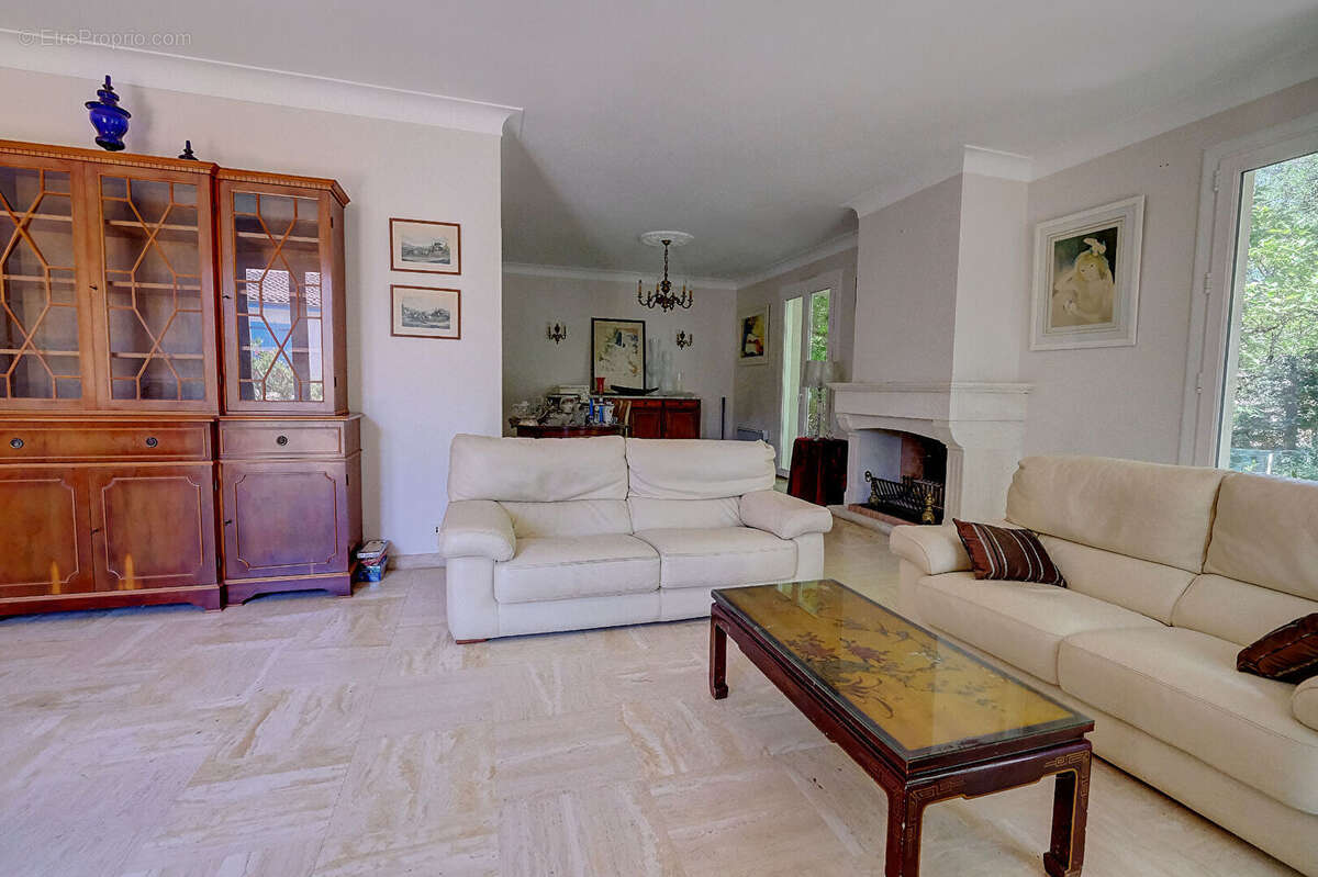 Maison à RAMONVILLE-SAINT-AGNE