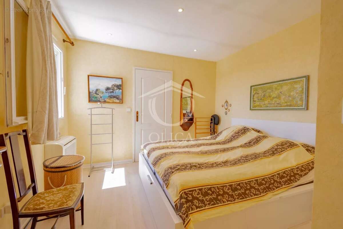 Maison à VILLENEUVE-LOUBET