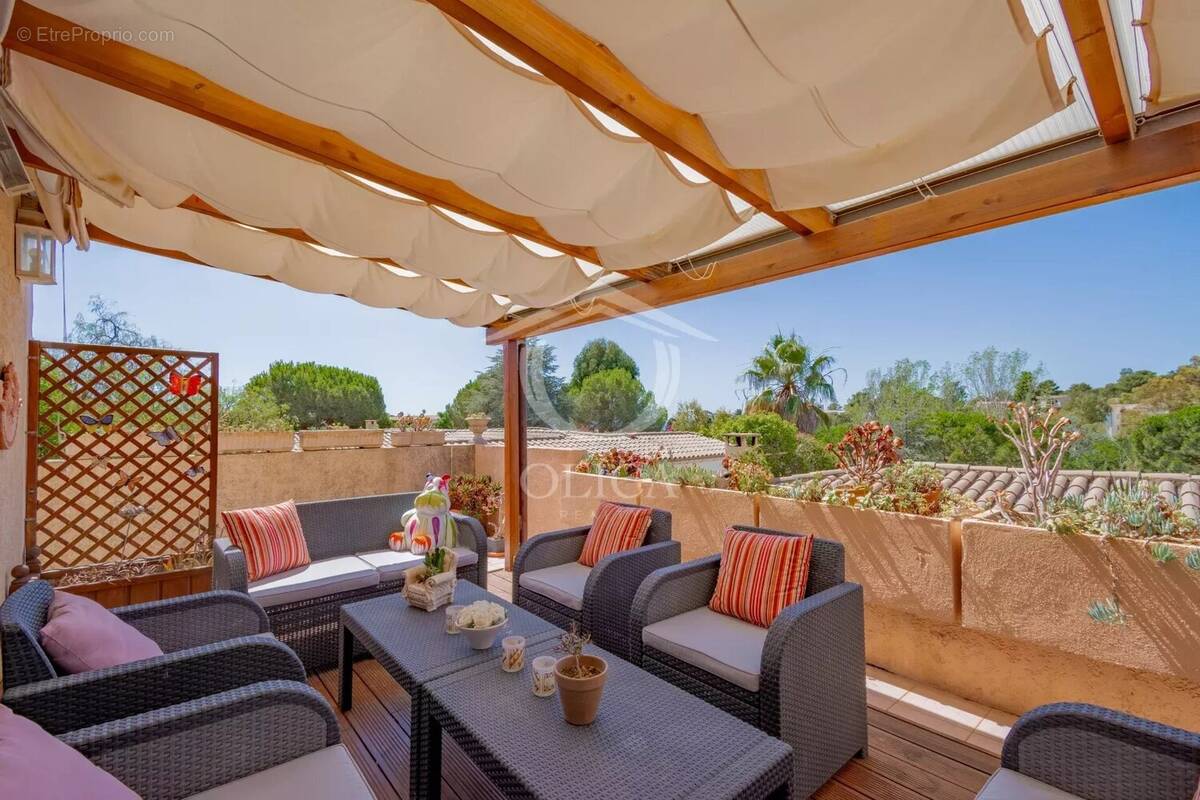 Maison à VILLENEUVE-LOUBET