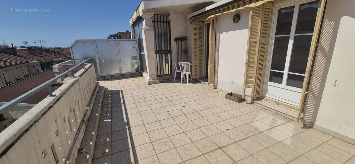 Appartement à NICE