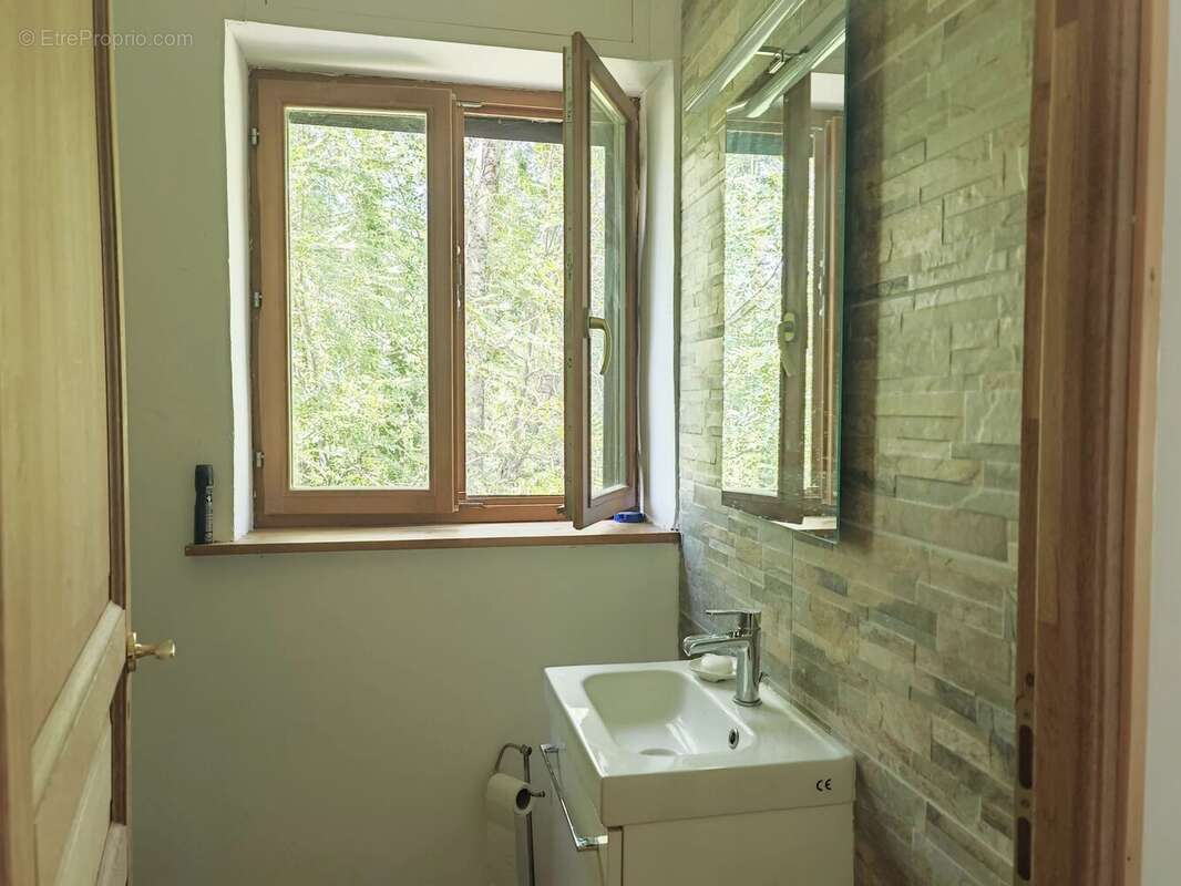 Maison à CAUDIES-DE-FENOUILLEDES