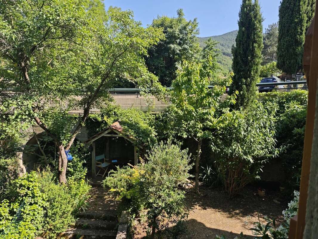 Maison à CAUDIES-DE-FENOUILLEDES