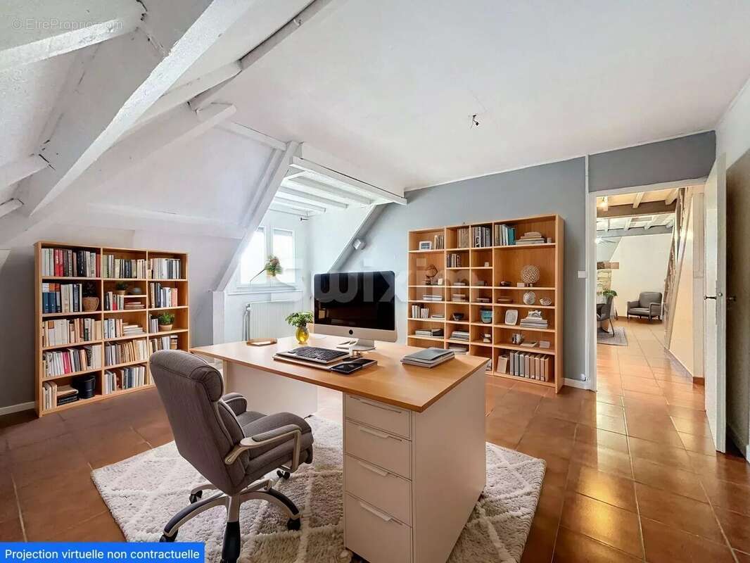 Maison à DECINES-CHARPIEU