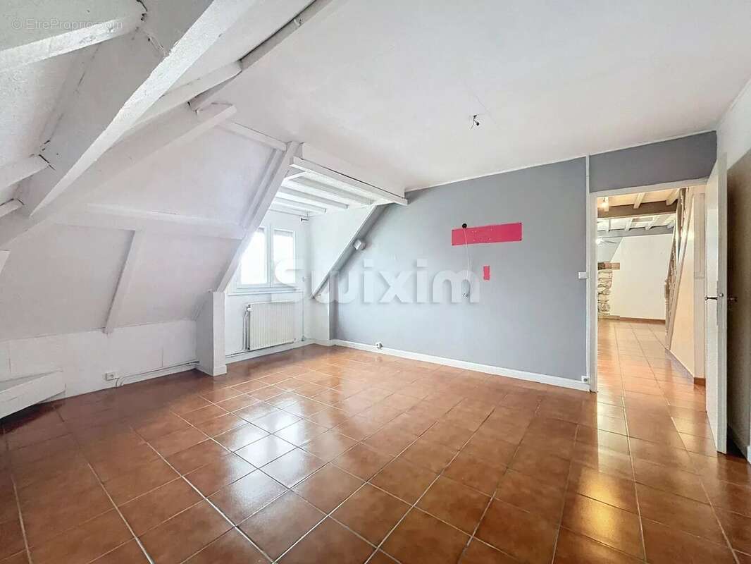 Maison à DECINES-CHARPIEU