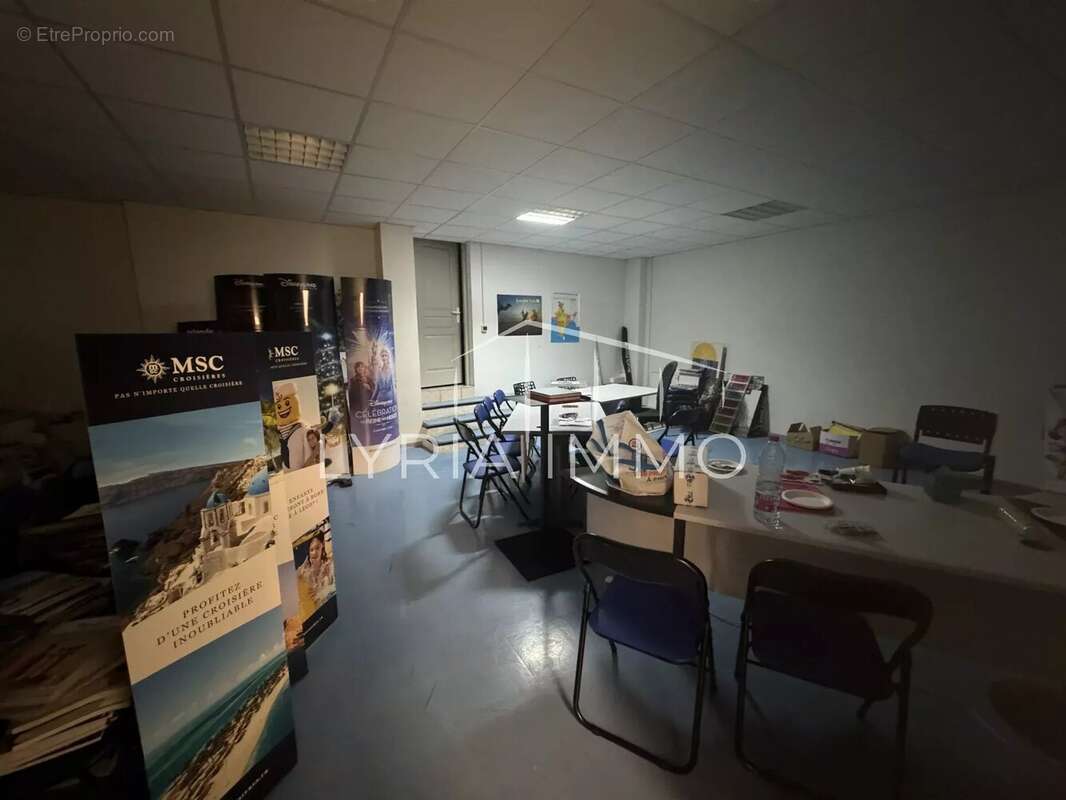 Commerce à SAINT-RAPHAEL