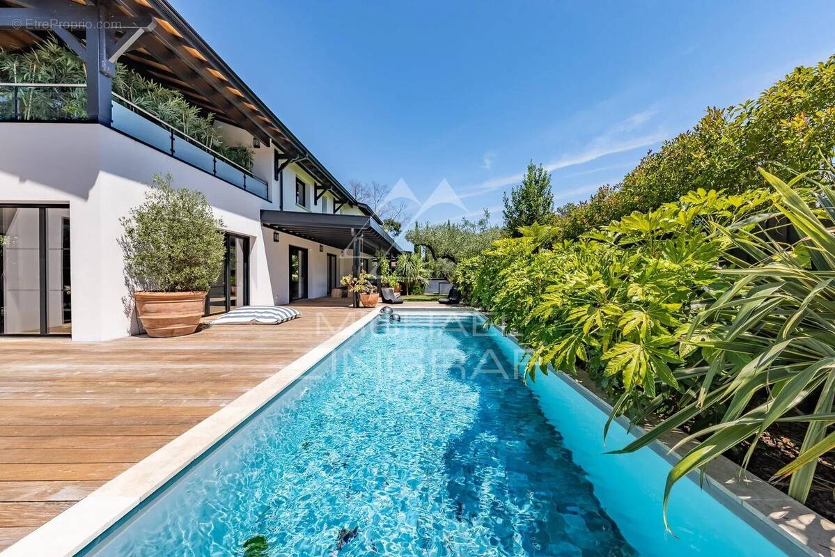 Maison à GUJAN-MESTRAS