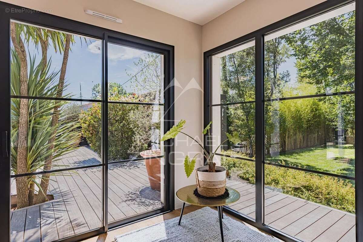 Maison à GUJAN-MESTRAS