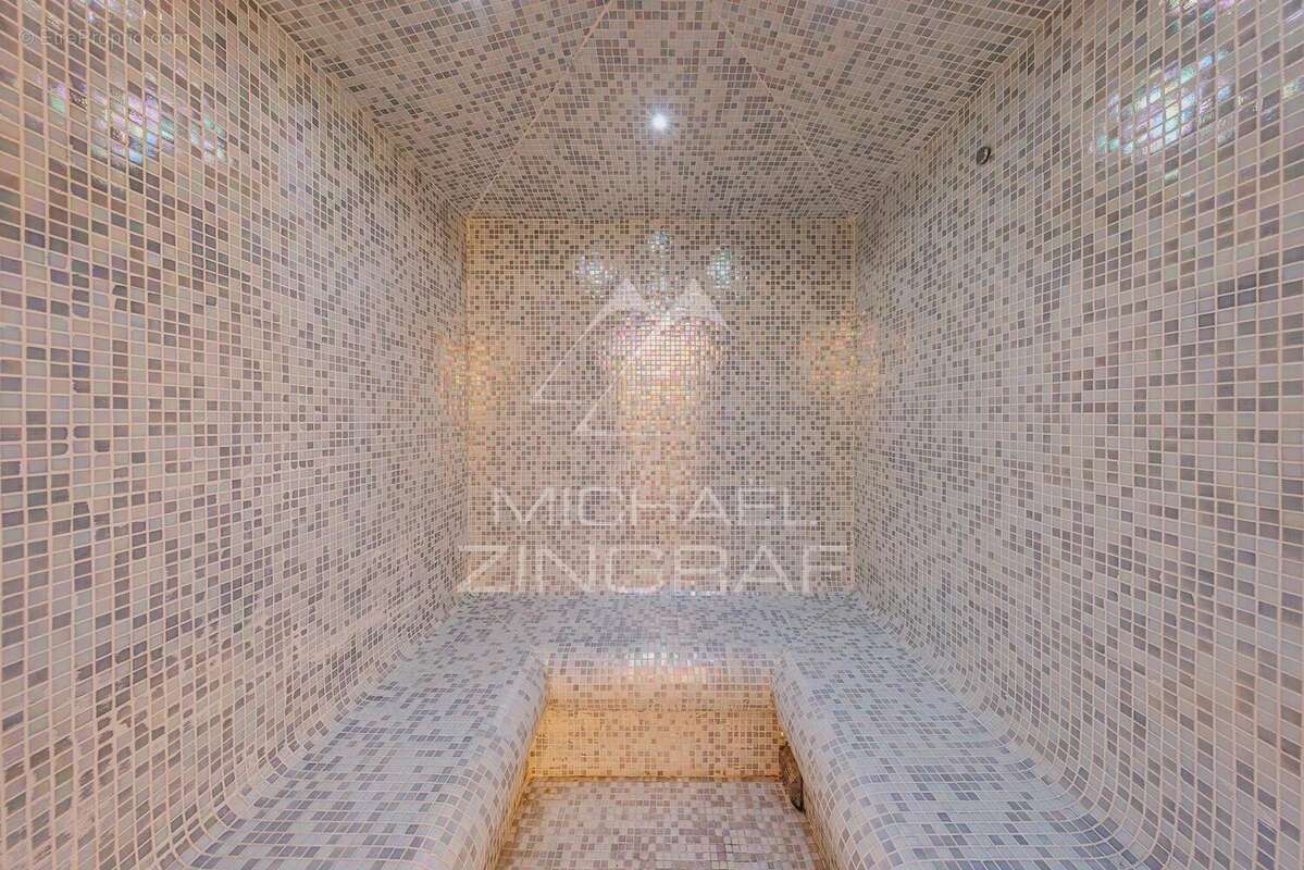 Maison à GUJAN-MESTRAS