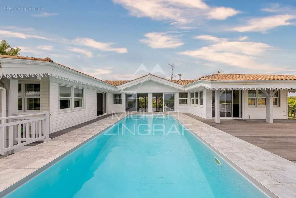 Maison à GUJAN-MESTRAS