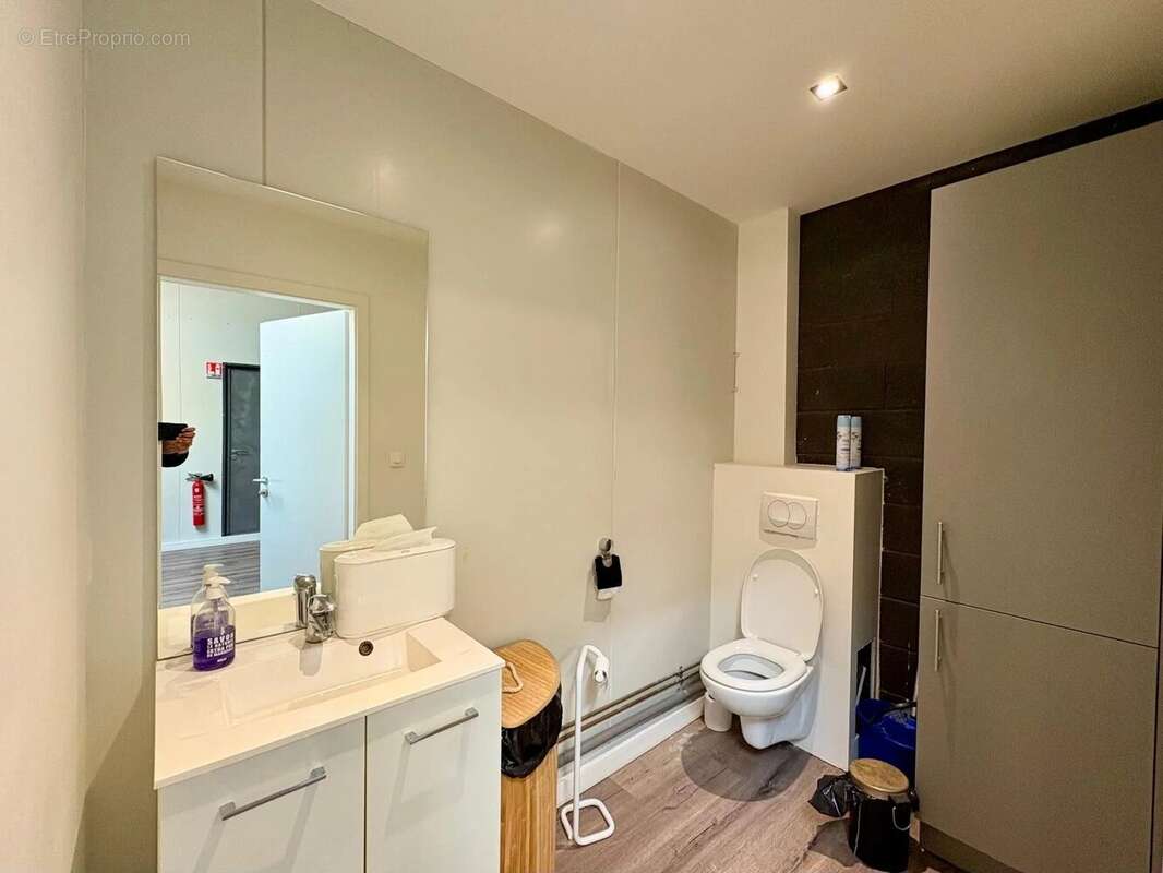 Commerce à WIWERSHEIM