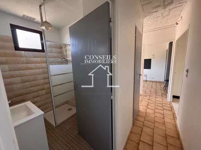 Maison à SAINT-JULIEN-DU-SAULT