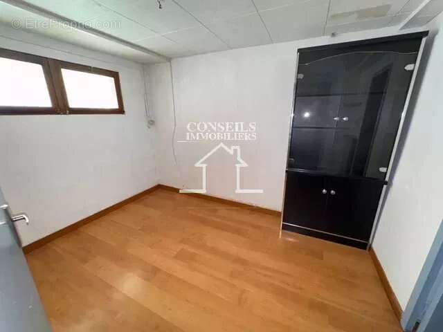 Maison à SAINT-JULIEN-DU-SAULT