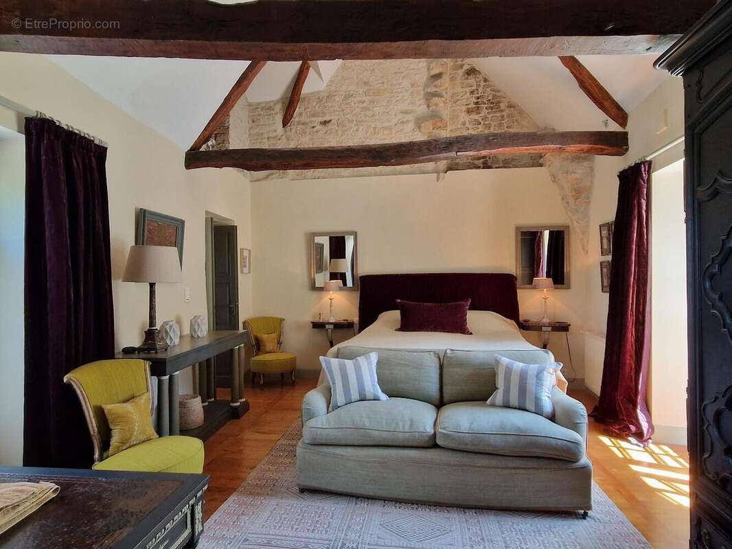 20250617153111 - Maison à THEDIRAC