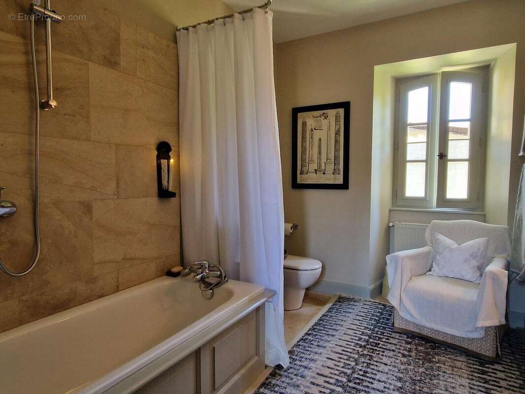 20250617153224 - Maison à THEDIRAC