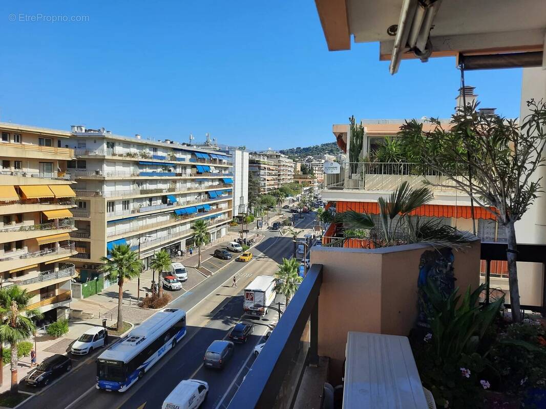 Appartement à LE CANNET