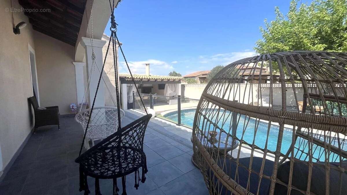 Maison à PORT-SAINT-LOUIS-DU-RHONE