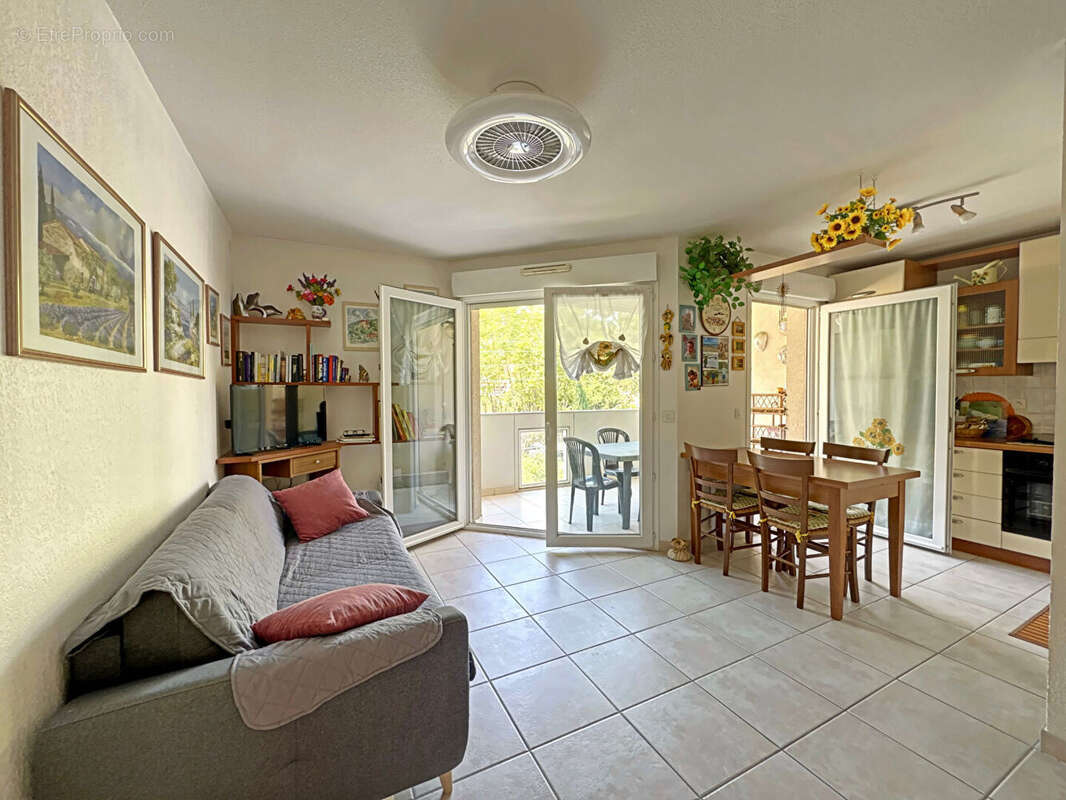 Appartement à FREJUS