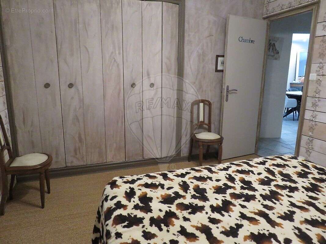 Maison à SAINT-GEORGES-DE-RENEINS