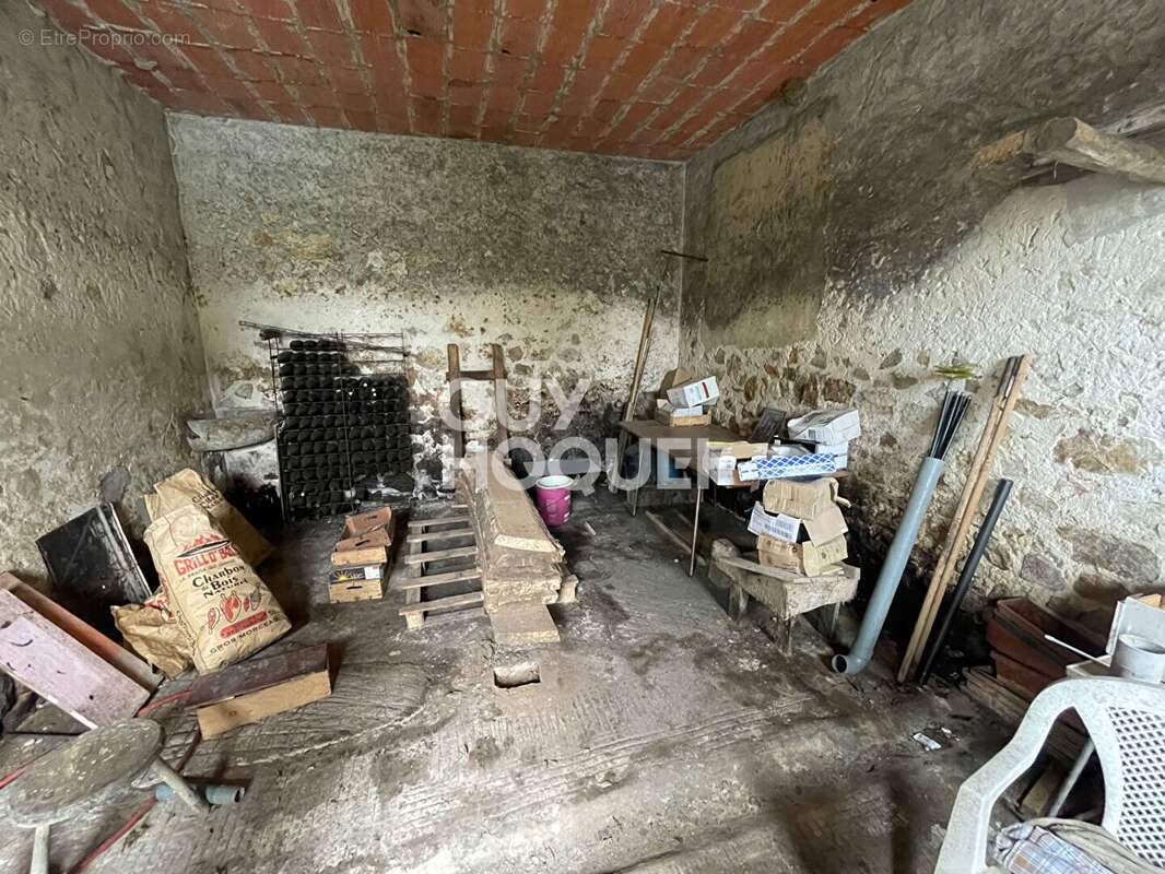 Maison à SAINT-PATRICE-DE-CLAIDS