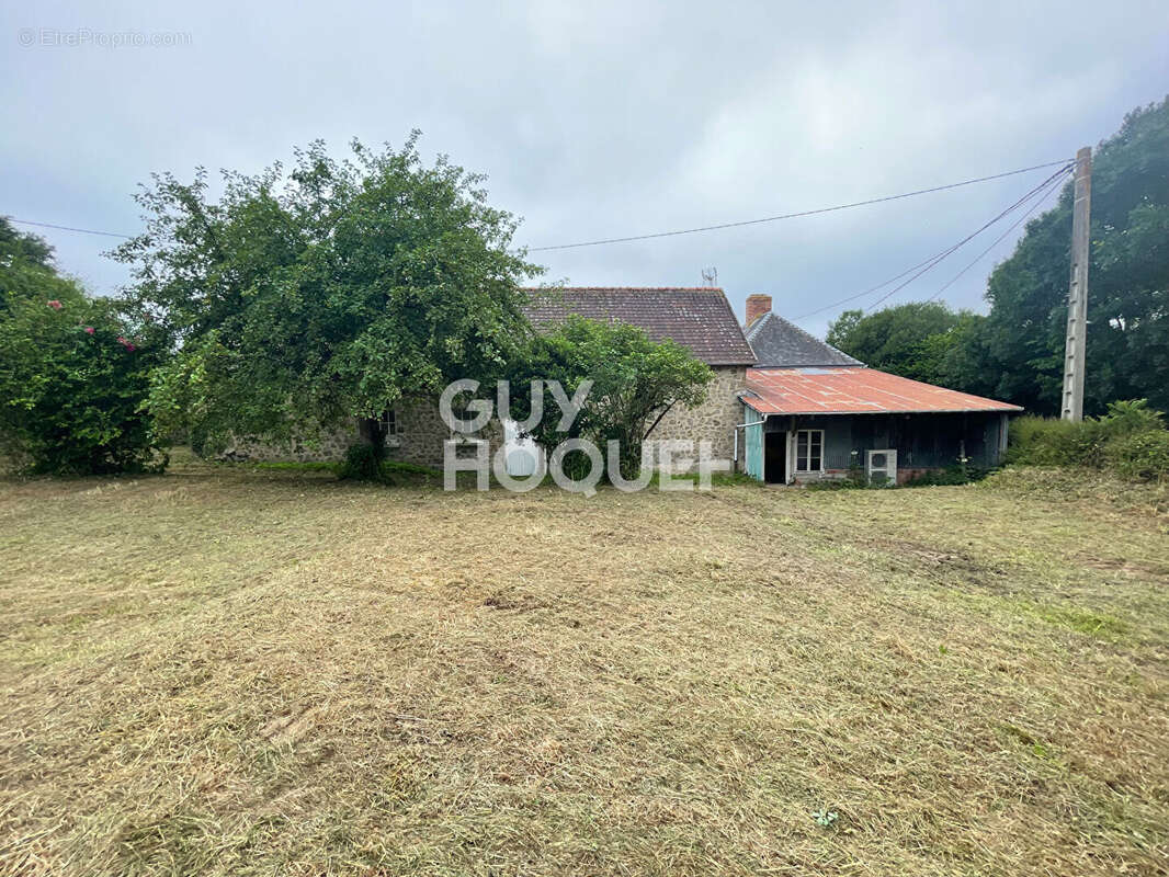 Maison à SAINT-PATRICE-DE-CLAIDS