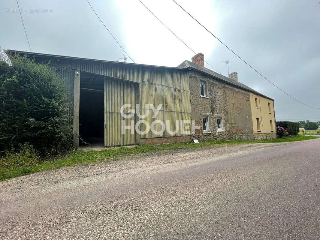 Maison à SAINT-PATRICE-DE-CLAIDS