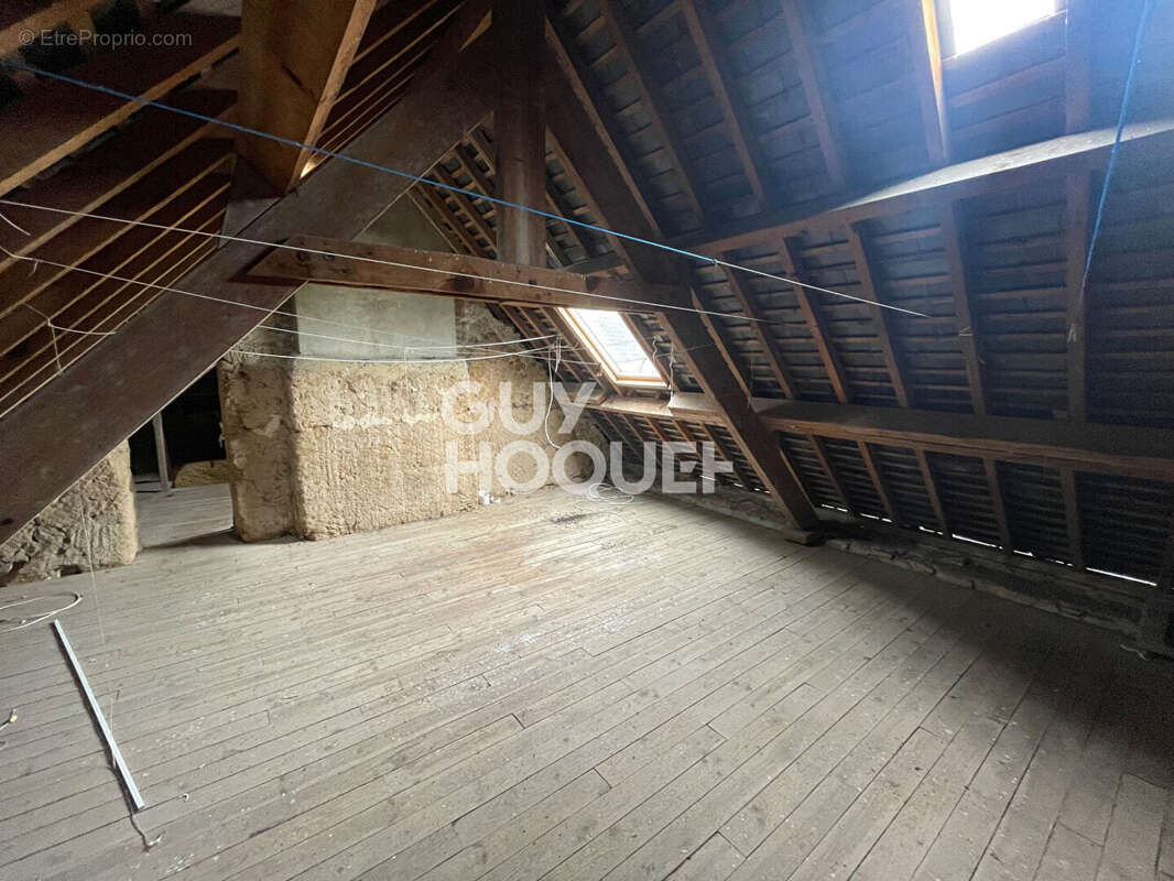 Maison à SAINT-PATRICE-DE-CLAIDS