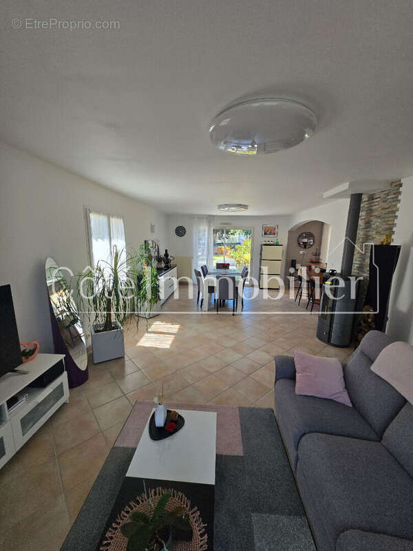 Maison à BASSE-GOULAINE