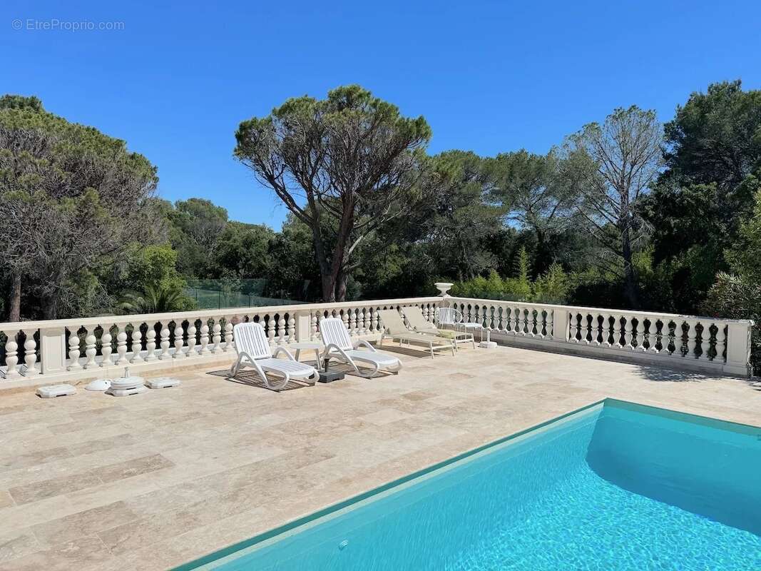 Appartement à SAINT-RAPHAEL