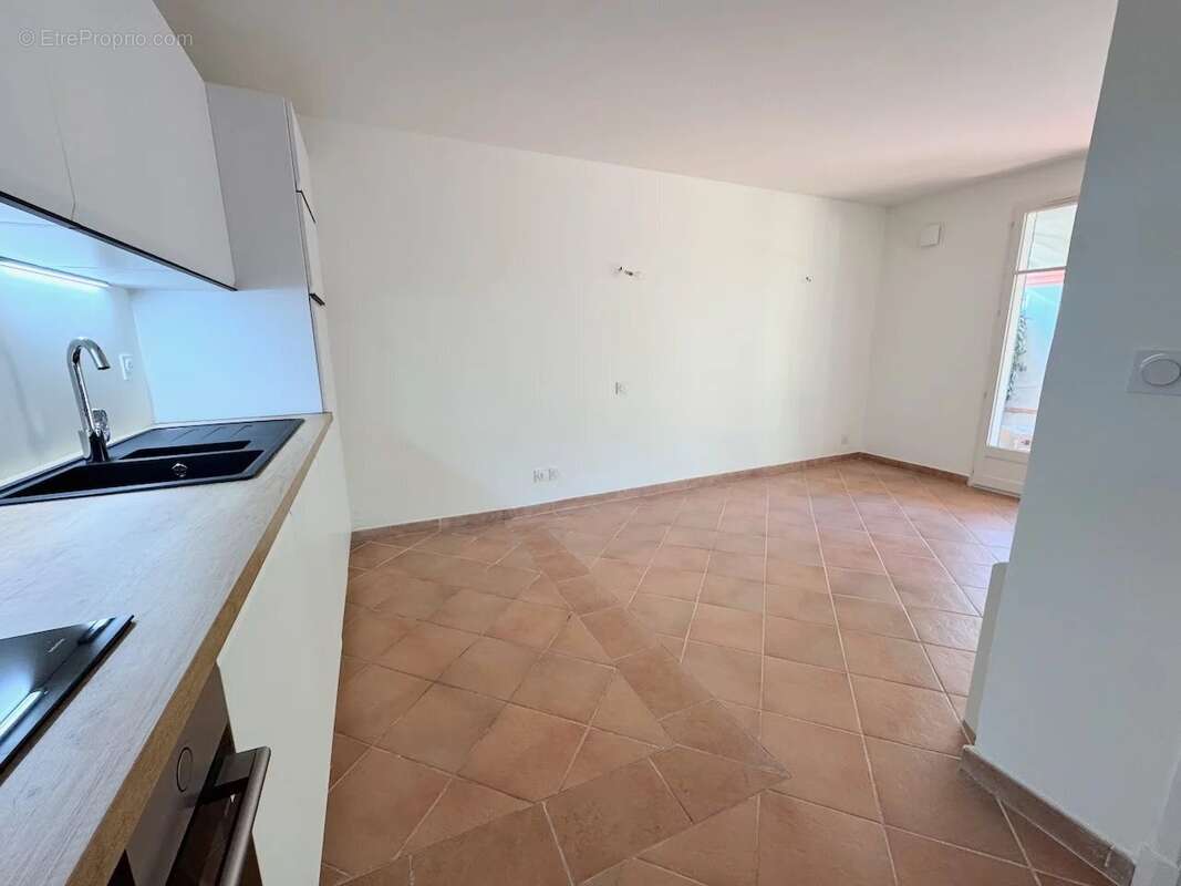 Appartement à SAINT-RAPHAEL