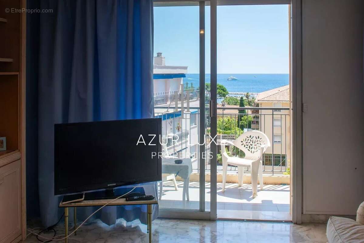Appartement à BEAULIEU-SUR-MER