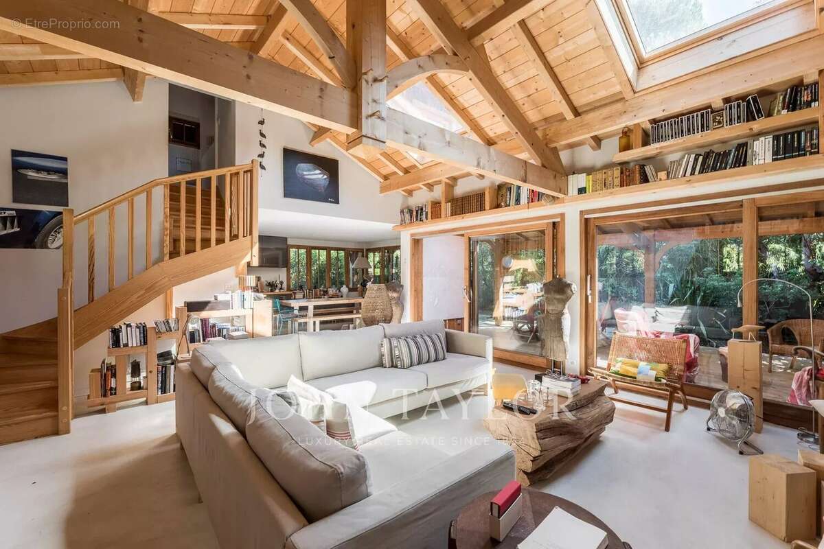 Maison à LEGE-CAP-FERRET