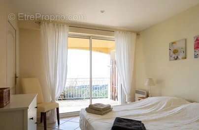 Maison à ROQUEBRUNE-SUR-ARGENS