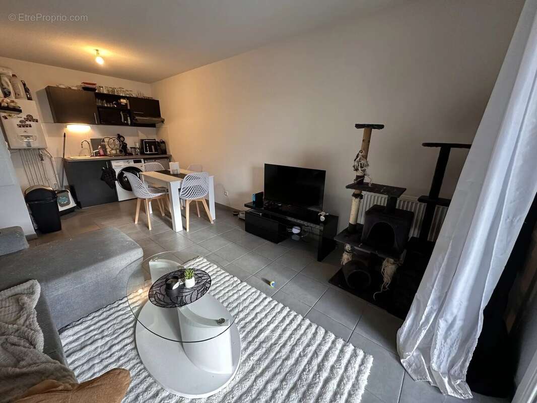 Appartement à SAINT-GENIES-BELLEVUE