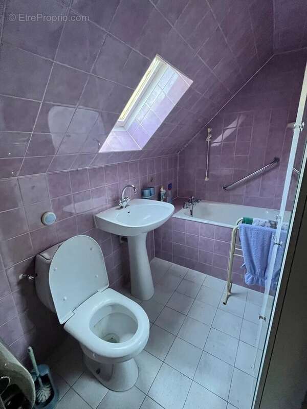 Maison à PLOUER-SUR-RANCE