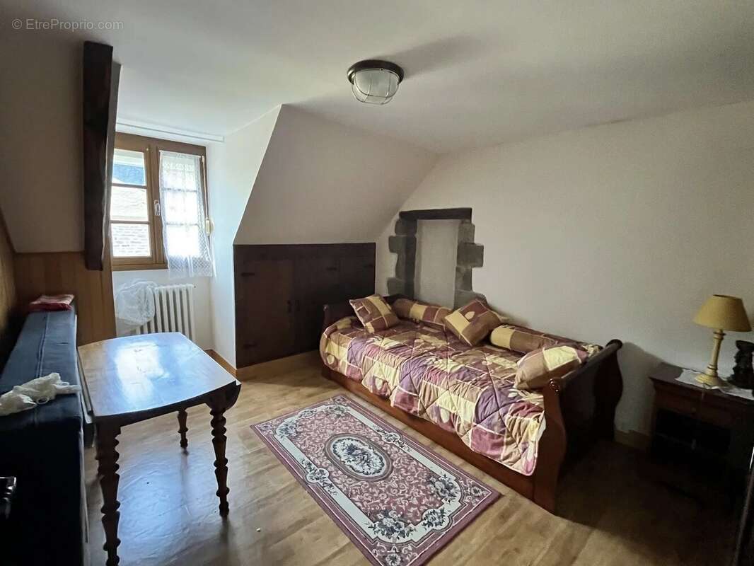 Maison à PLOUER-SUR-RANCE