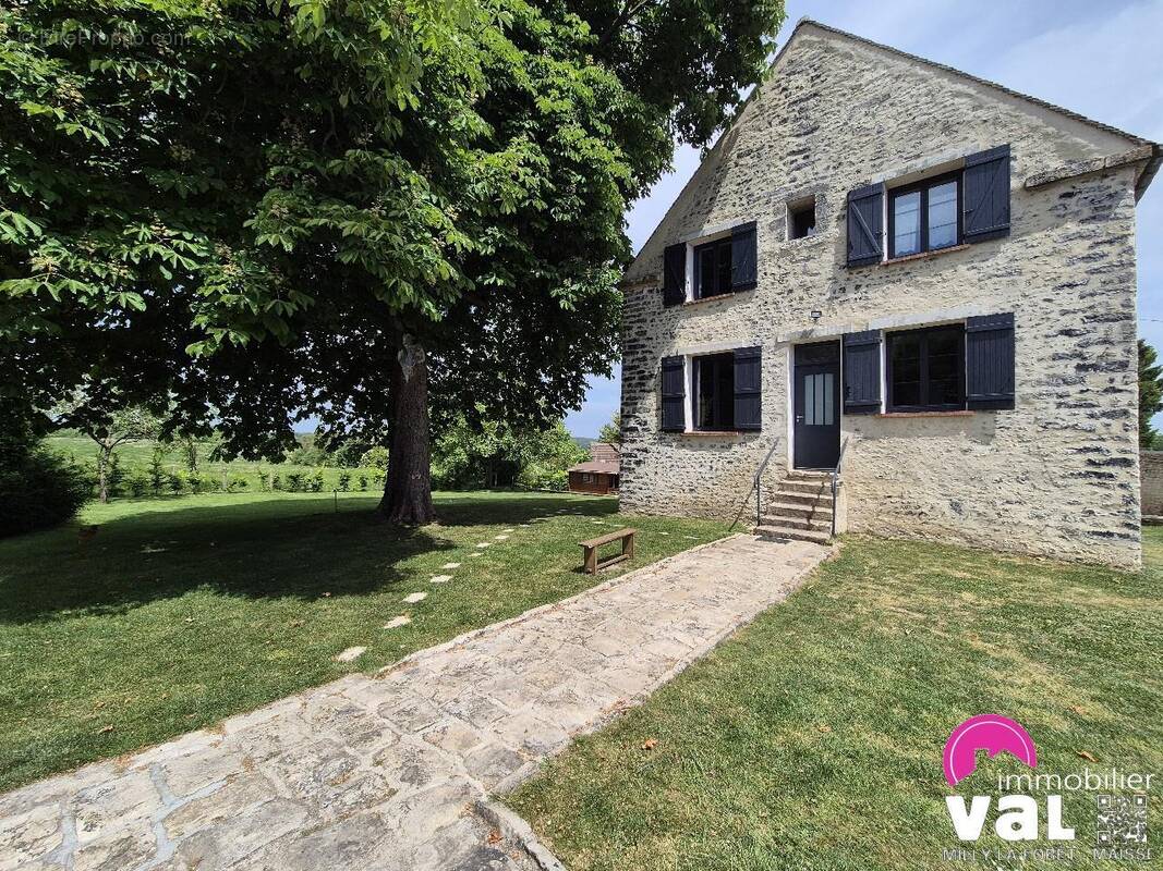 Maison à MILLY-LA-FORET