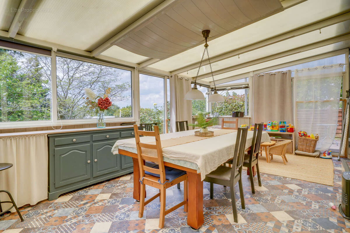 Maison à ARTIGUES-PRES-BORDEAUX